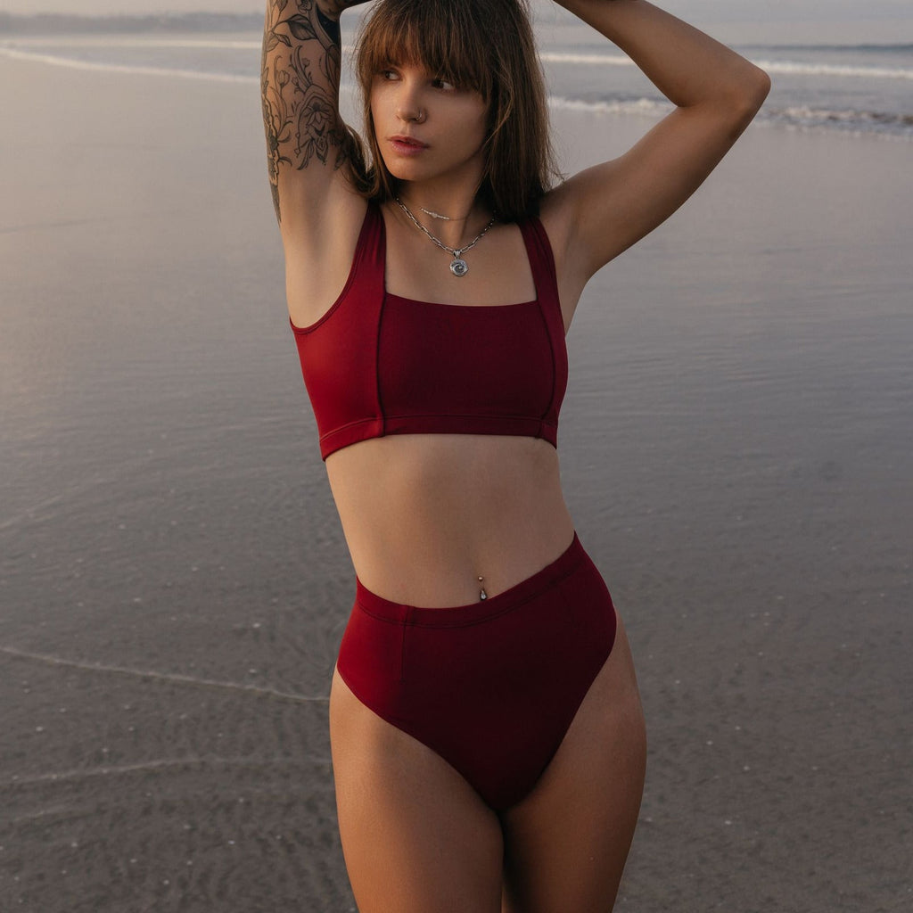 Nyang-nyang Surf Bikini Bottom in Riad