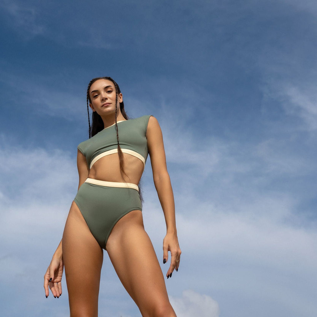 Savu Surf Croptop in Army Green