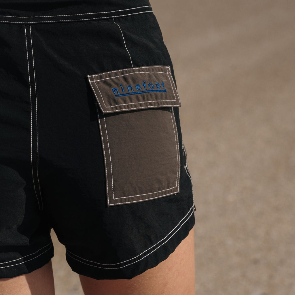 Jane Surf Boardshort in Black