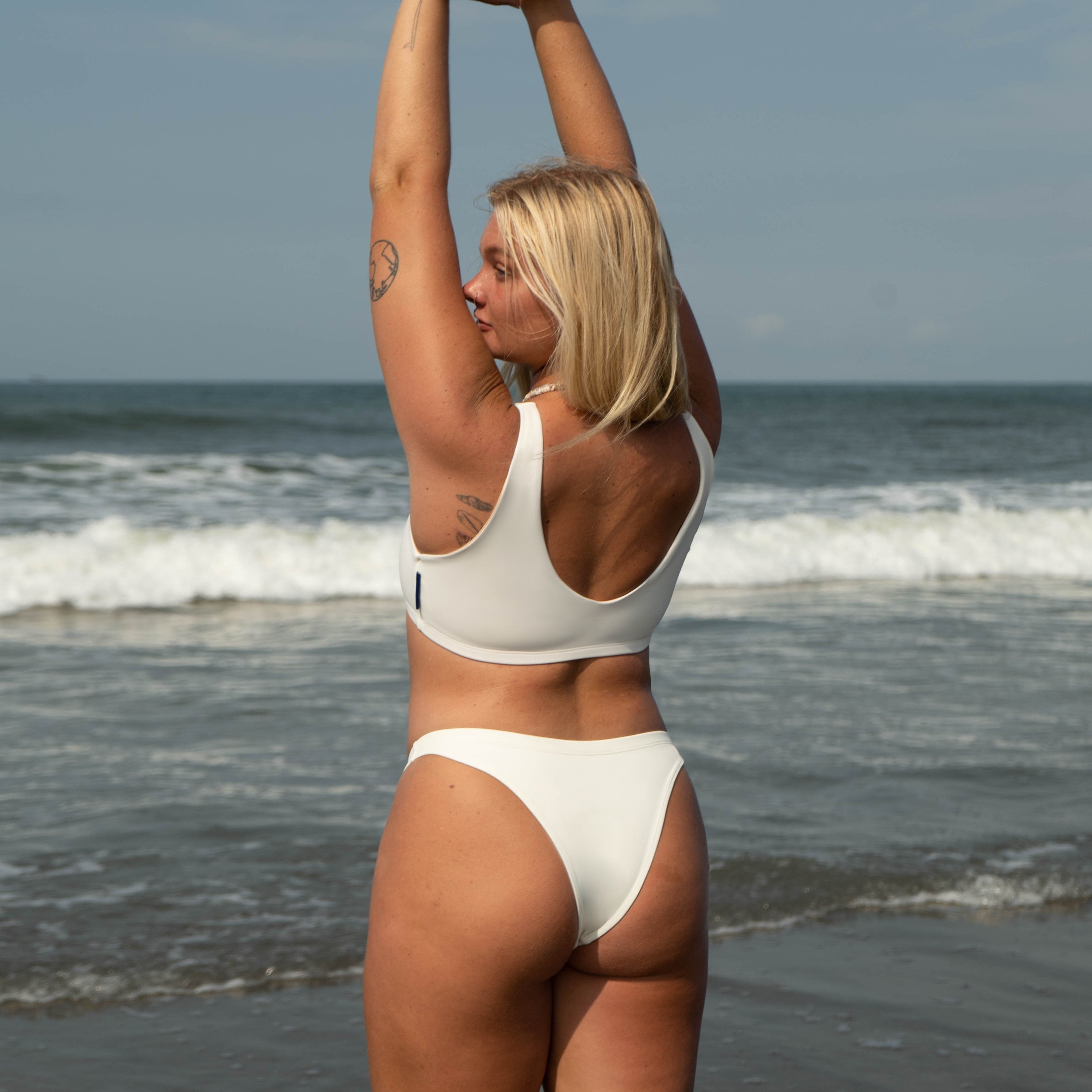 Nias Surf Bikini Top in White