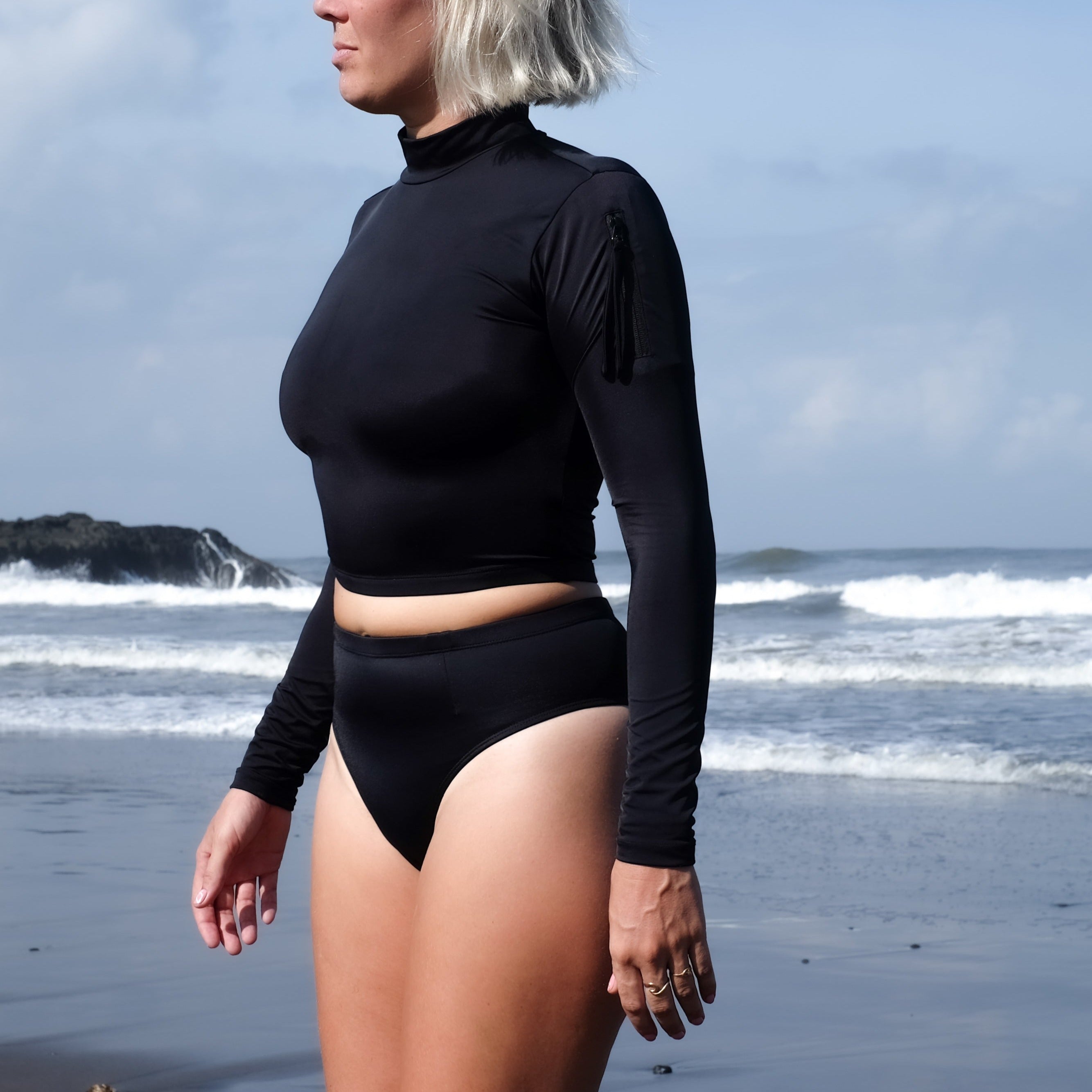 Seseh Surf Rashguard in Black