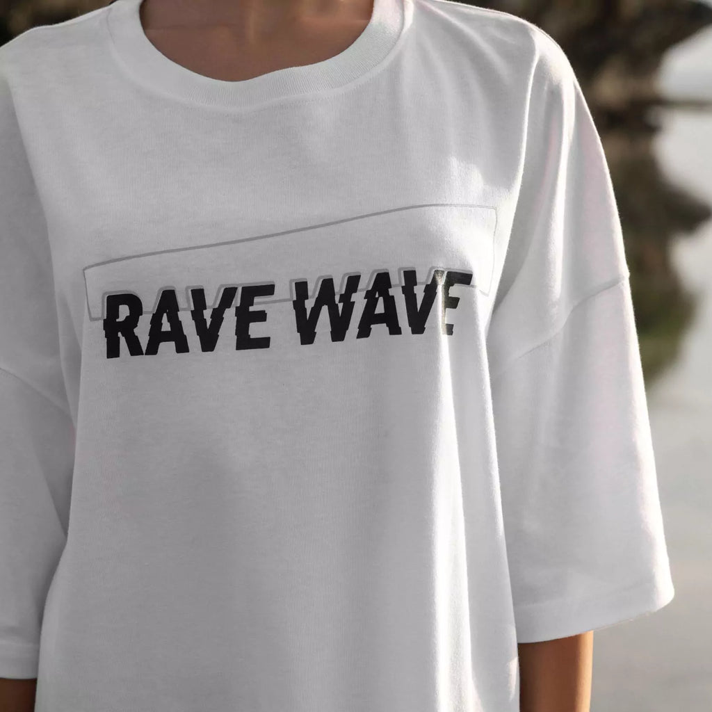 Rave Wave Oversize T-shirt in White