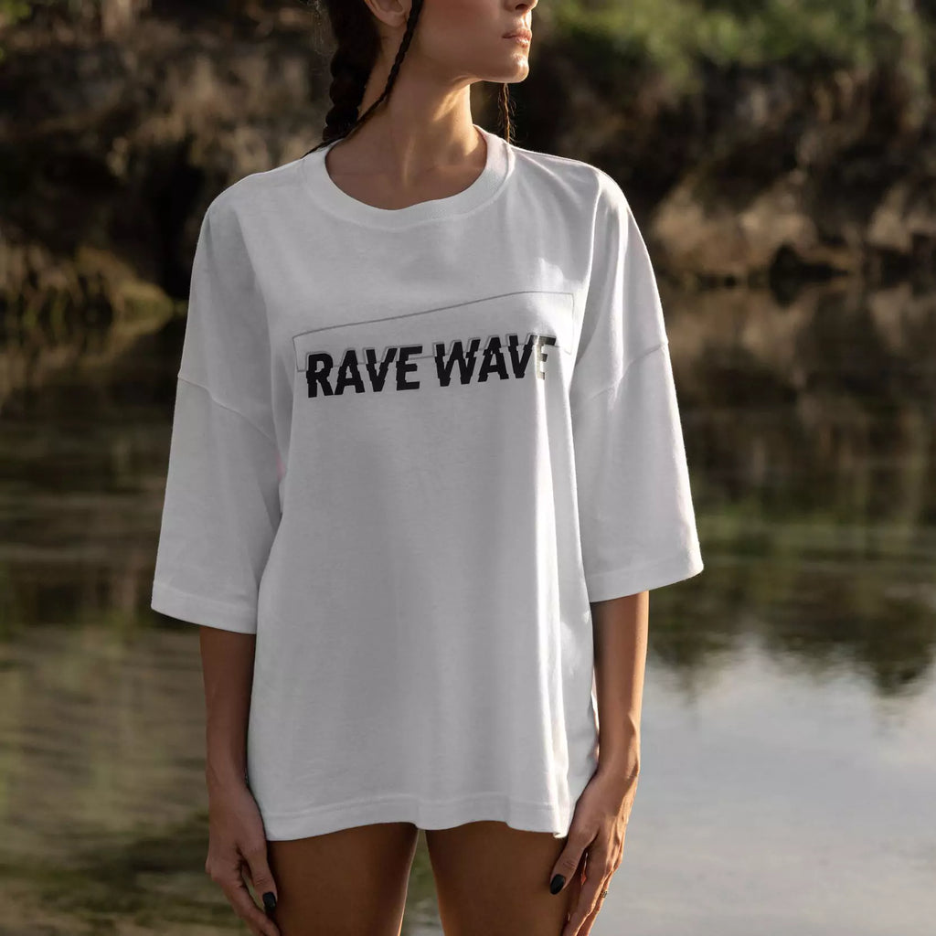 Rave Wave Oversize T-shirt in White